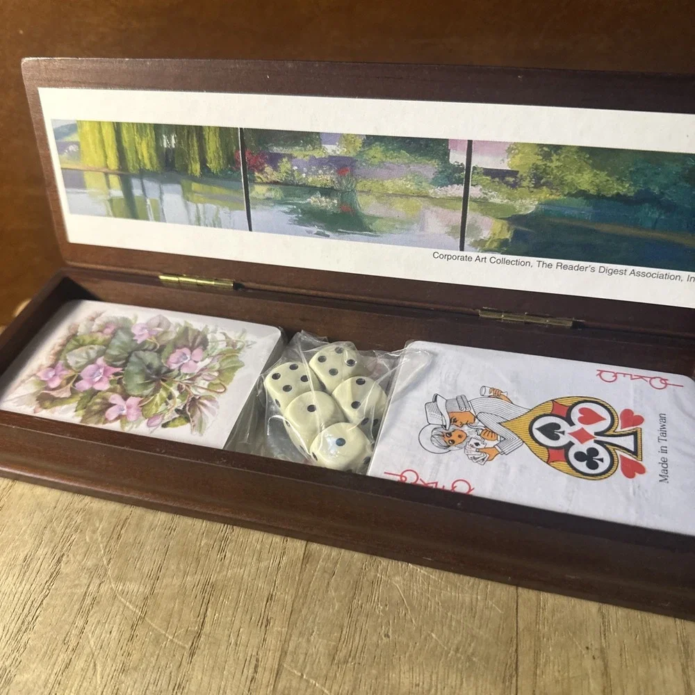 Readers Digest WOODEN GAME BOX With 2 Decks Of Cards And 5 Dice  ~ New